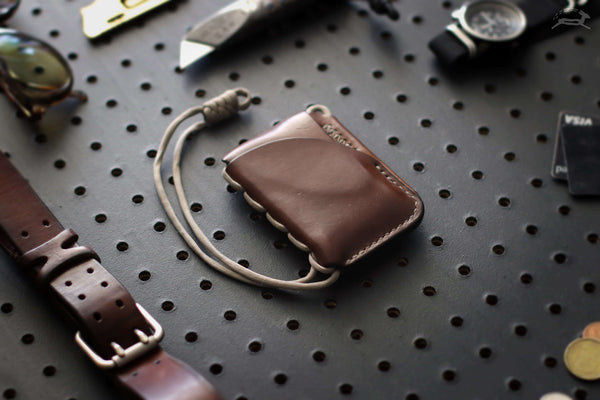 Handmade Leather Wallet with Paracord 550 Lanyard - OCHRE handcrafted