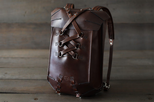 DARK BROWN LEATHER BACKPACK