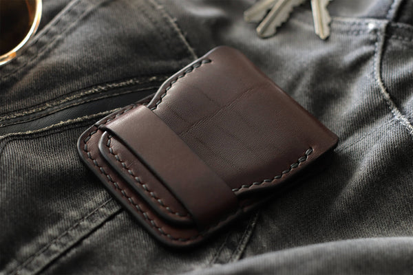 VERTICAL BIFOLD WALLET PREMIUM LEATHER
