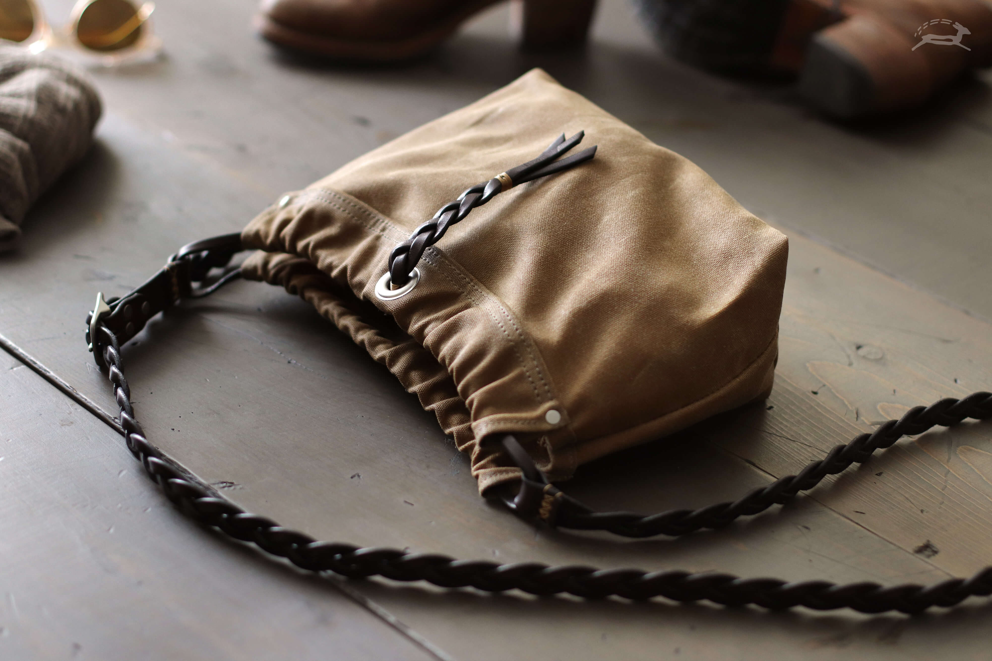 Leather and canvas shoulder bag - OCHRE handcrafted
