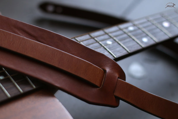Full grain store leather guitar strap