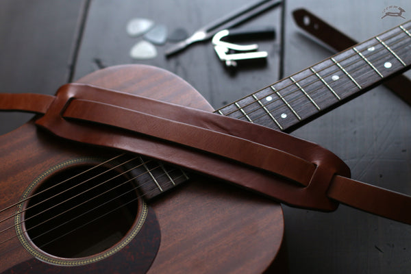Artist GSLBR Brown Adjustable Leather Guitar StrapGSLBR